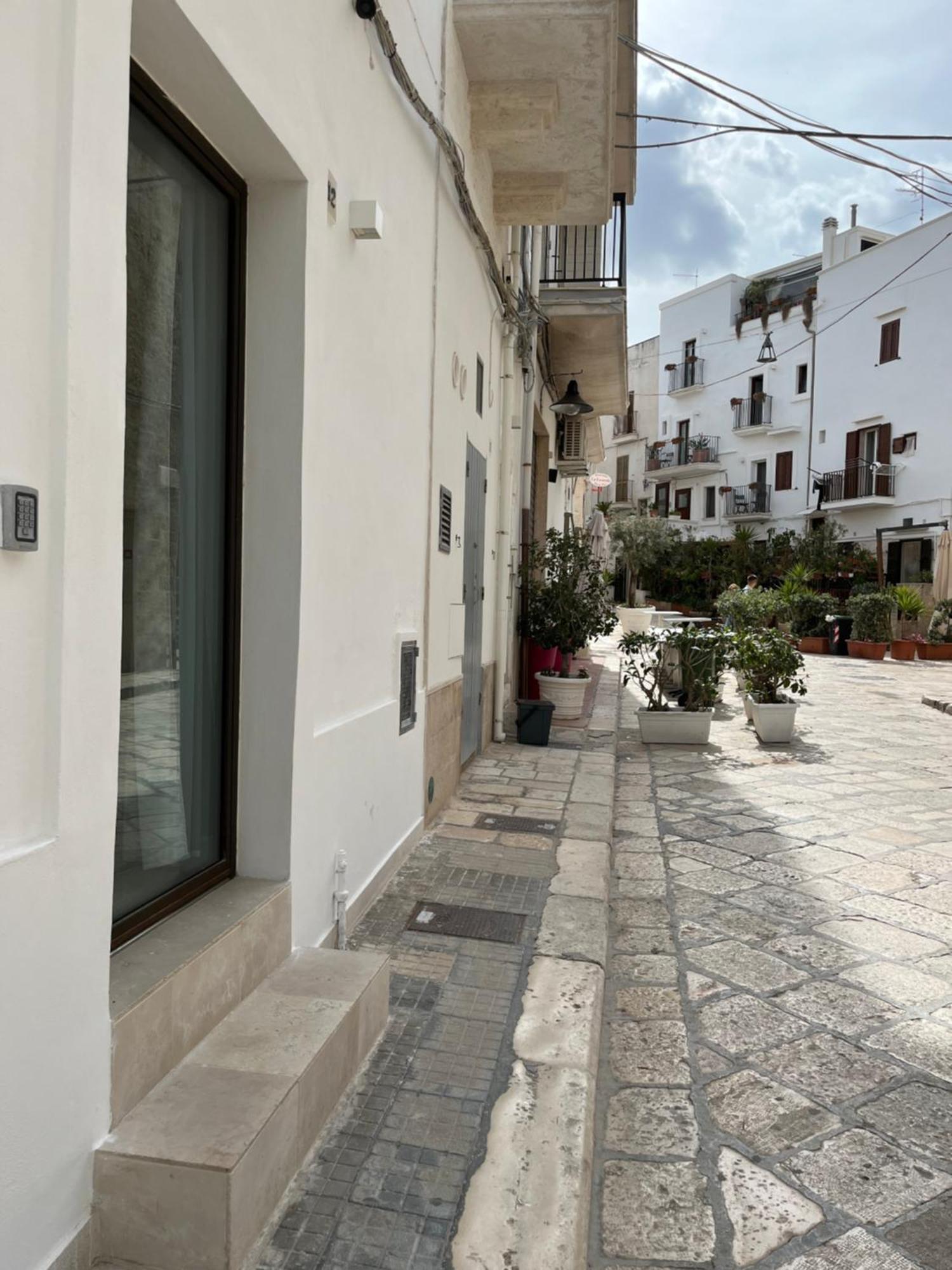 Dimora Grottacielo Apartment Polignano a Mare Bilik gambar